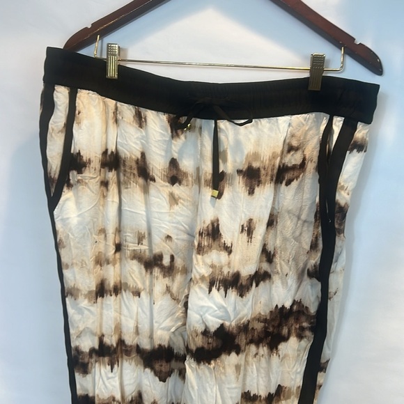 Calvin Klein Flowy  Tie Dyed Joggers - Picture 3 of 6